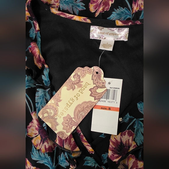 Band of Gypsies Black and Purple Floral Long Sleeve Dress - Picture 8 of 9